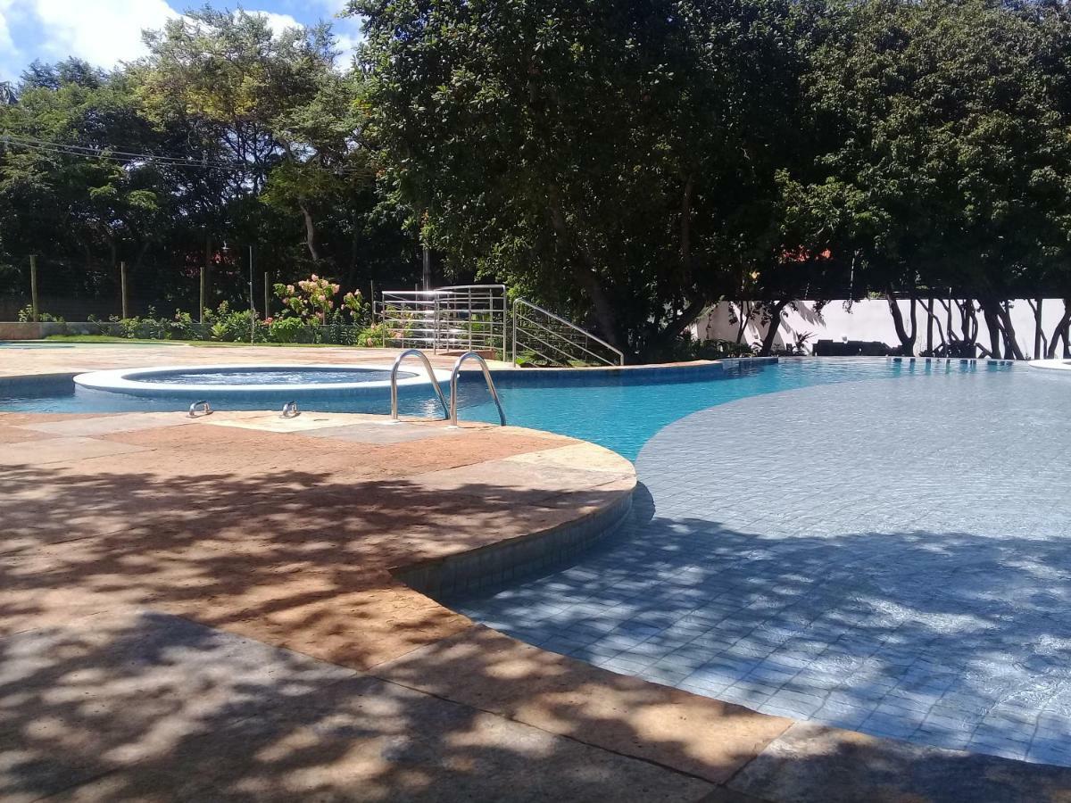 Apto Rover 2 Com Solarium Gratuito No Ubaia Res Apto 215 * Praia de Pipa