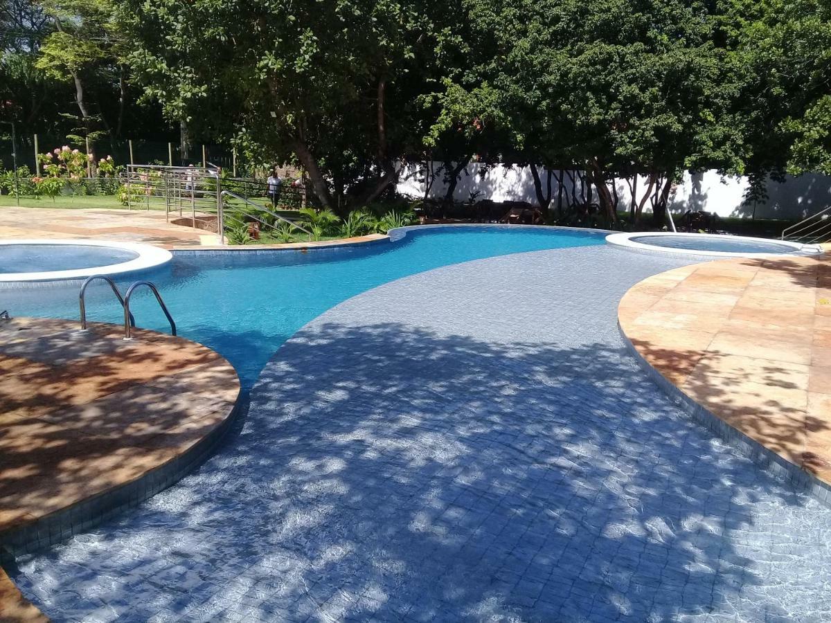 Apto Rover 2 Com Solarium Gratuito No Ubaia Res Apto 215 Apartment